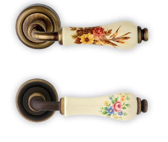 ΠΟΜΟΛΑ ΠΟΡΤΑΣ ΚΛΑΣΙΚΑ ΚΑΙ ΡΟΥΣΤΙΚ