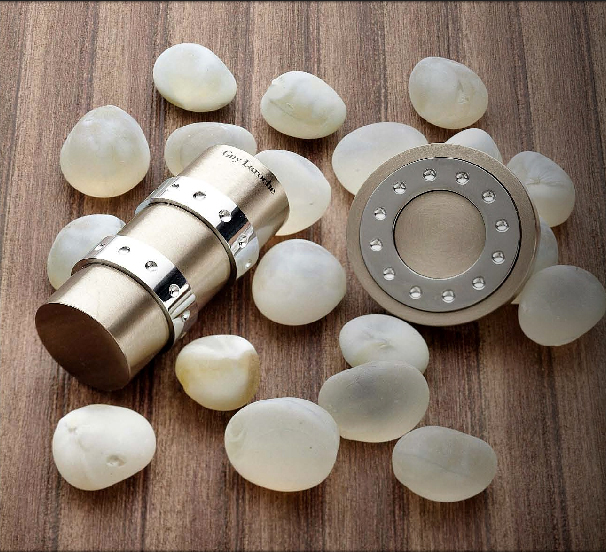 Κουρτινοβεργες GUY LAROCHE