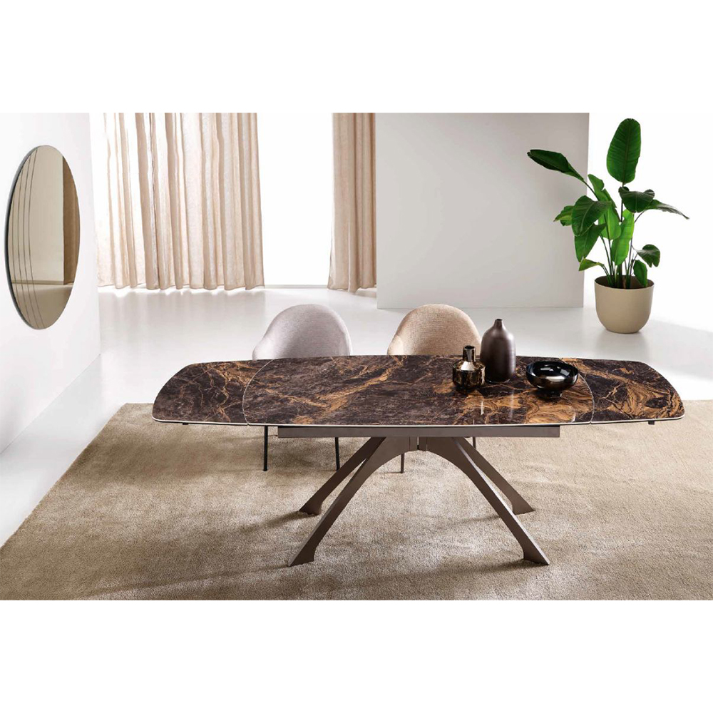 ΕΠΙΠΛΑ ΙΤΑΛΙΑΣ