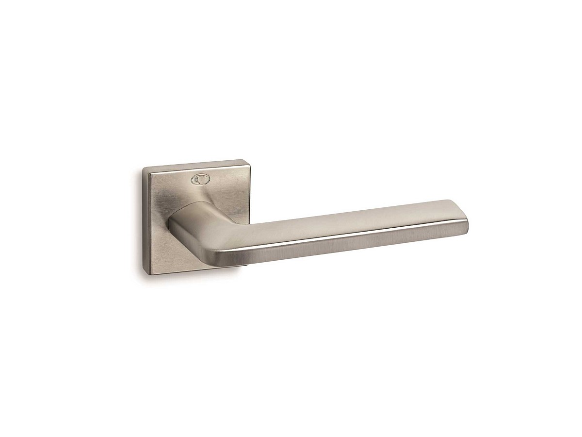 ΧΕΙΡΟΛΑΒΗ ΡΟΖΕΤΑ ΕΠΙΣΤΟΜΙΟ ΚΥΛΙΝΔΡΟΥ    Ματ Νίκελ