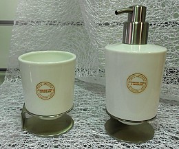 315 dispenser04