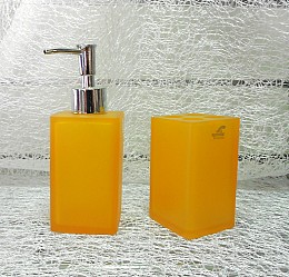 003 dispenser01