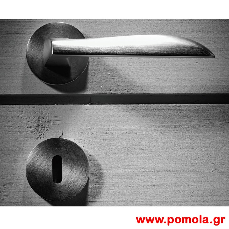 1220 Πομολο πορτας