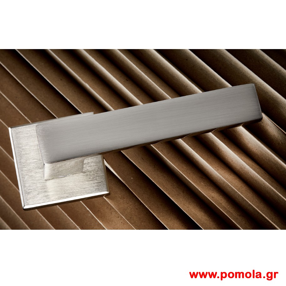 1154 Πομολο πορτας