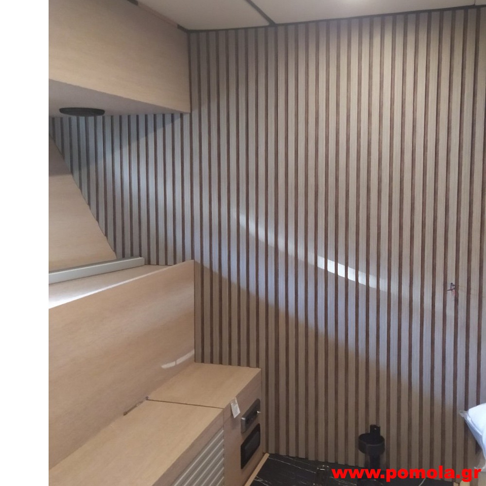 289 Τοποθέτηση ταπετσαρίας πανελ 3d πηχακι ξύλινο σε Σκαφος