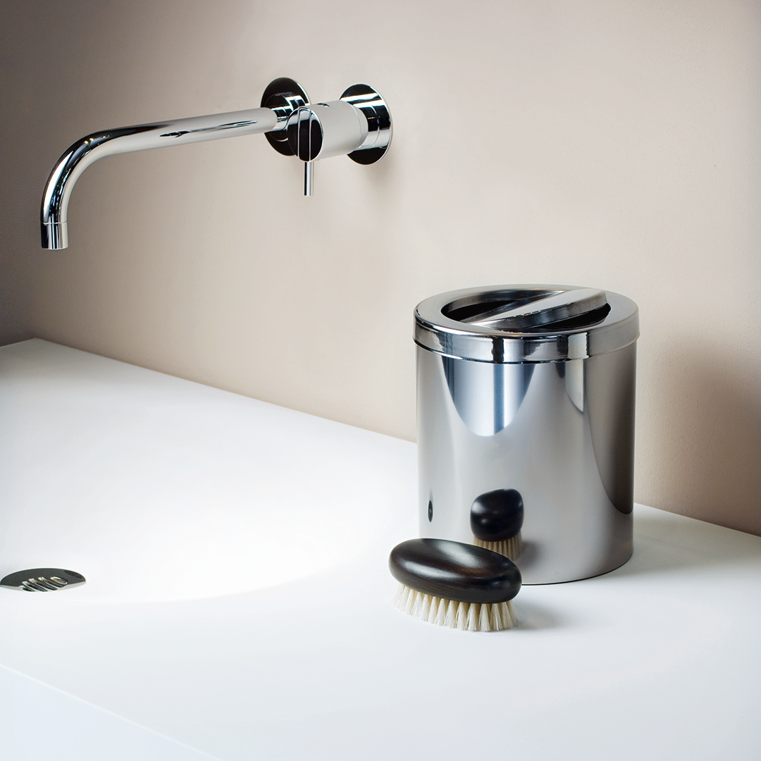 DW 1240    Paper bin with revolving cover - stainless steel polished