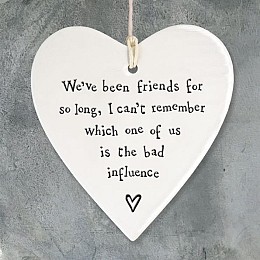 Καρδιά στρογγυλή - We’ve been friends …
