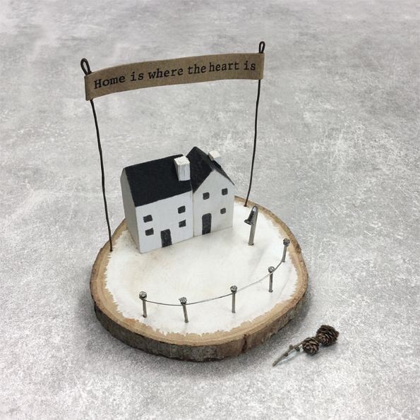 Χειμωνιάτικο τοπίο - Home is where