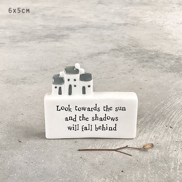 Πορσελάνινη σκηνή 6,7εκ.-Look towards the sun